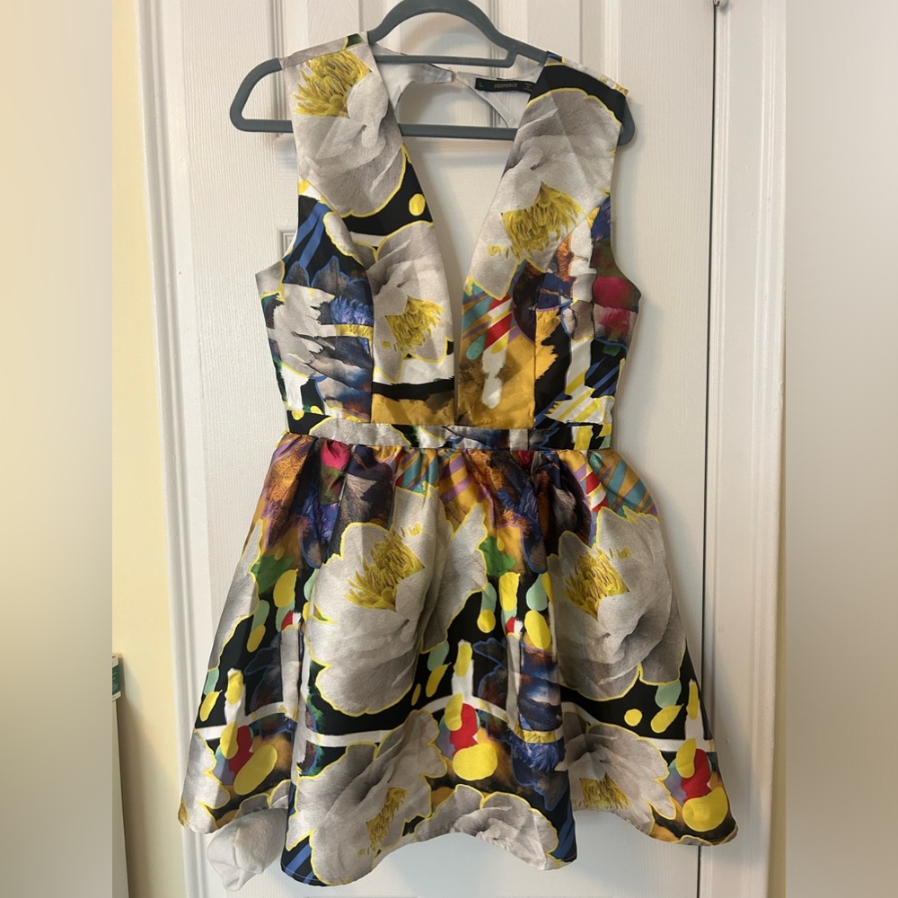 Floral Taffeta Mini Backless Dress Women’s Size L Hesperus Style HD4203